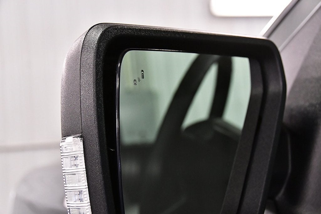 2025 Ford F-150 Lightning XLT 5-1/2' Box