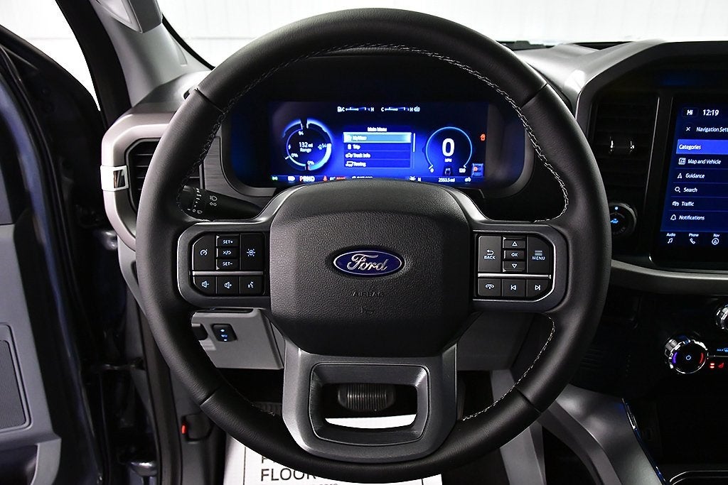 2025 Ford F-150 Lightning XLT 5-1/2' Box