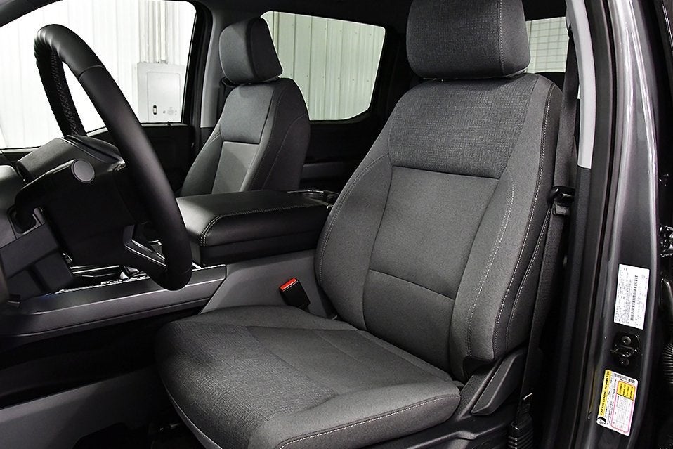 2025 Ford F-150 Lightning XLT 5-1/2' Box