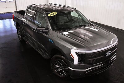 2025 Ford F-150 Lightning Flash 5-1/2' Box