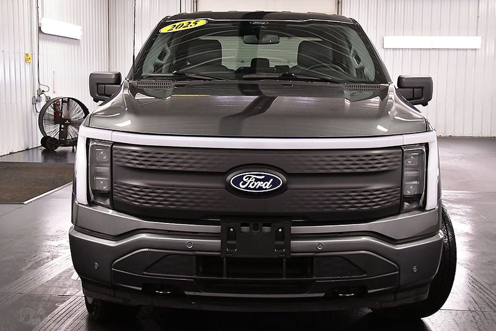 2025 Ford F-150 Lightning Flash 5-1/2' Box