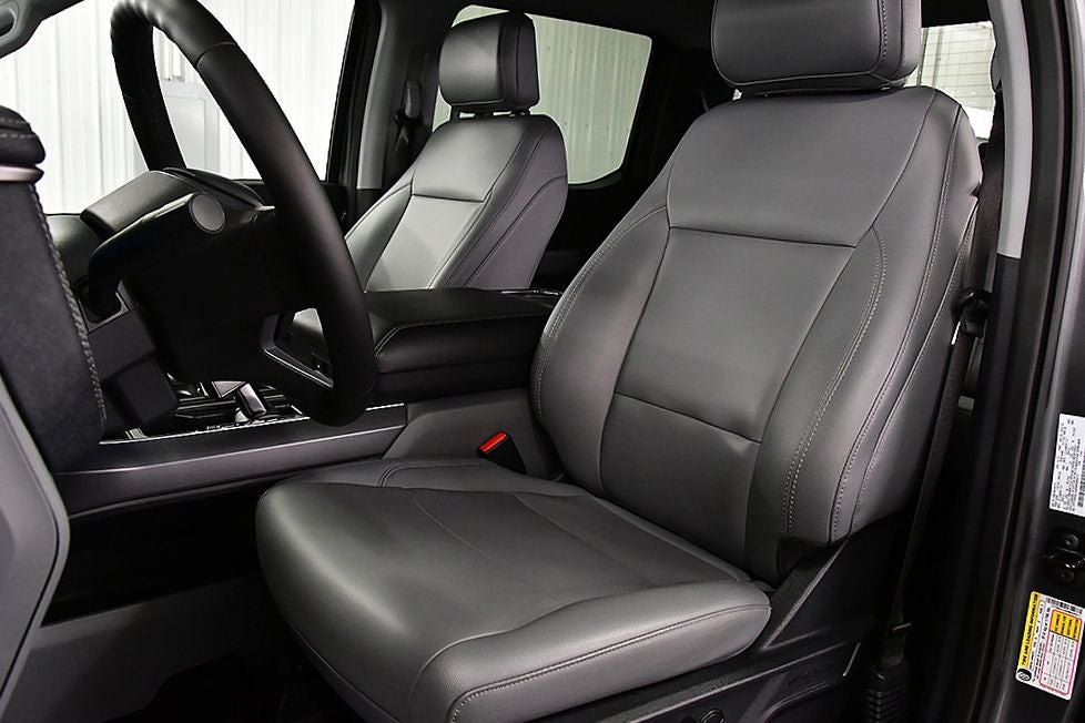 2025 Ford F-150 Lightning Flash 5-1/2' Box