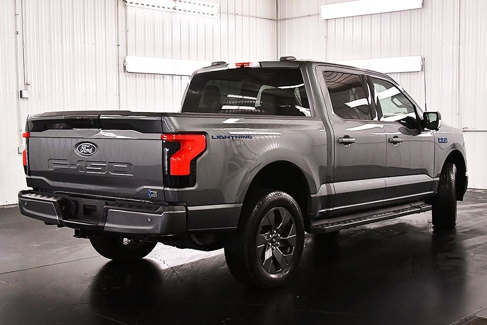 2025 Ford F-150 Lightning Flash 5-1/2' Box