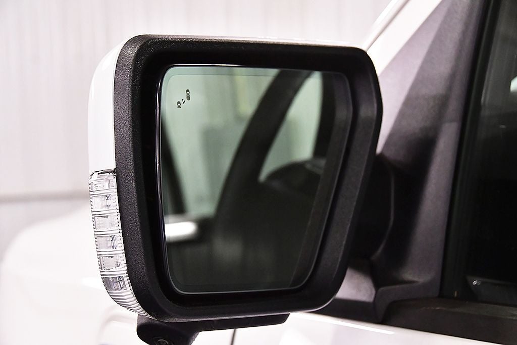 2025 Ford F-150 Lightning Lariat 5-1/2' Box