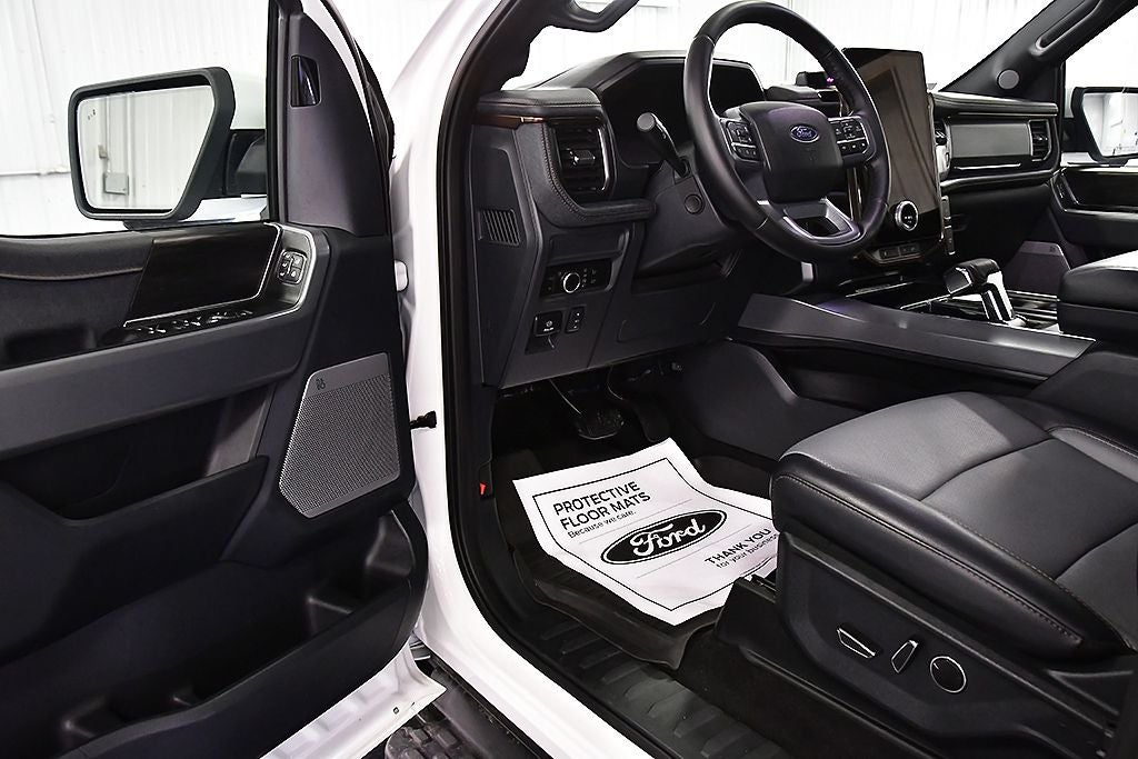 2025 Ford F-150 Lightning Lariat 5-1/2' Box