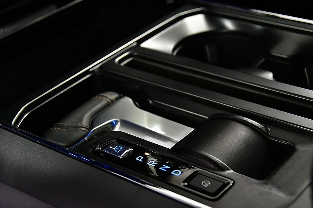 2025 Ford F-150 Lightning Lariat 5-1/2' Box