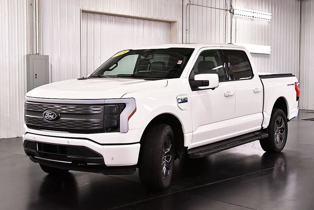 2025 Ford F-150 Lightning Lariat 5-1/2' Box