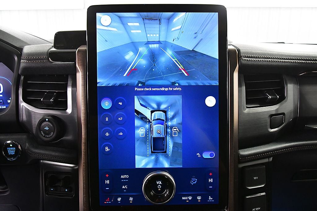 2025 Ford F-150 Lightning Lariat 5-1/2' Box