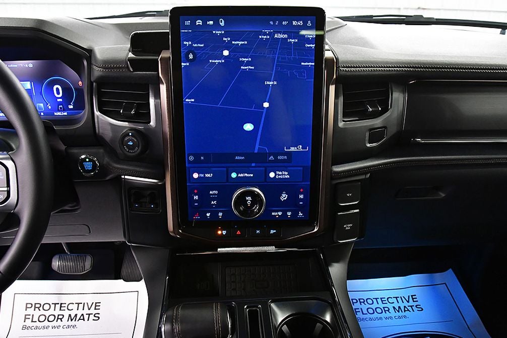 2025 Ford F-150 Lightning Lariat 5-1/2' Box