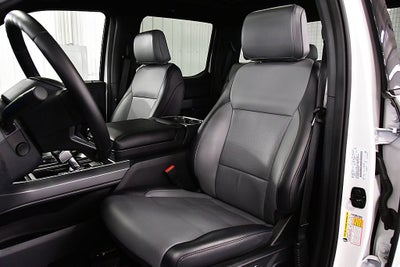 2025 Ford F-150 Lightning Lariat 5-1/2' Box