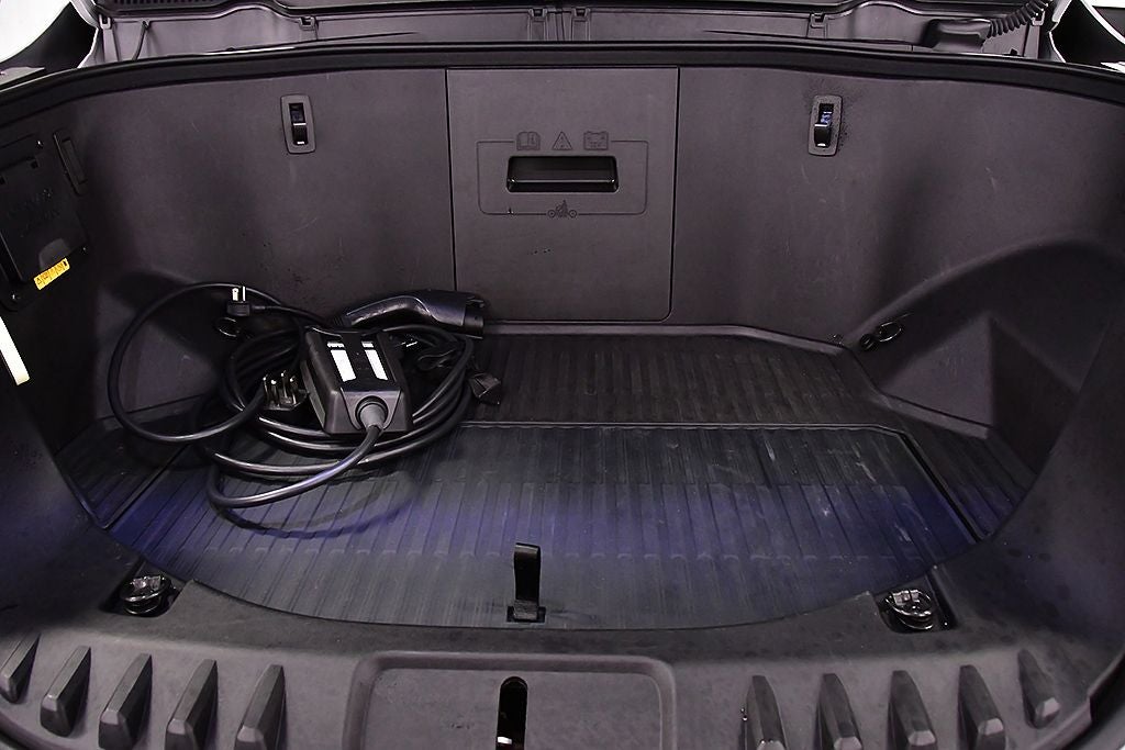 2025 Ford F-150 Lightning Lariat 5-1/2' Box