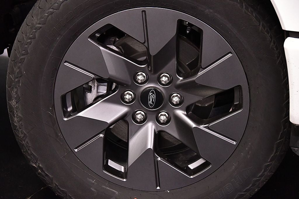 2025 Ford F-150 Lightning Lariat 5-1/2' Box