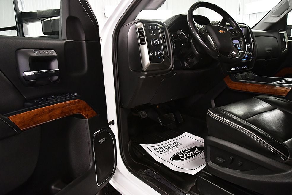 2017 Chevrolet Silverado 2500HD High Country