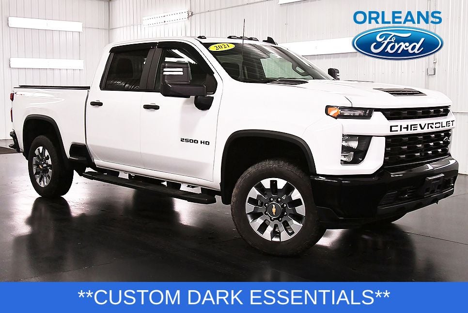 2021 Chevrolet Silverado 2500HD Custom Dark Essentials