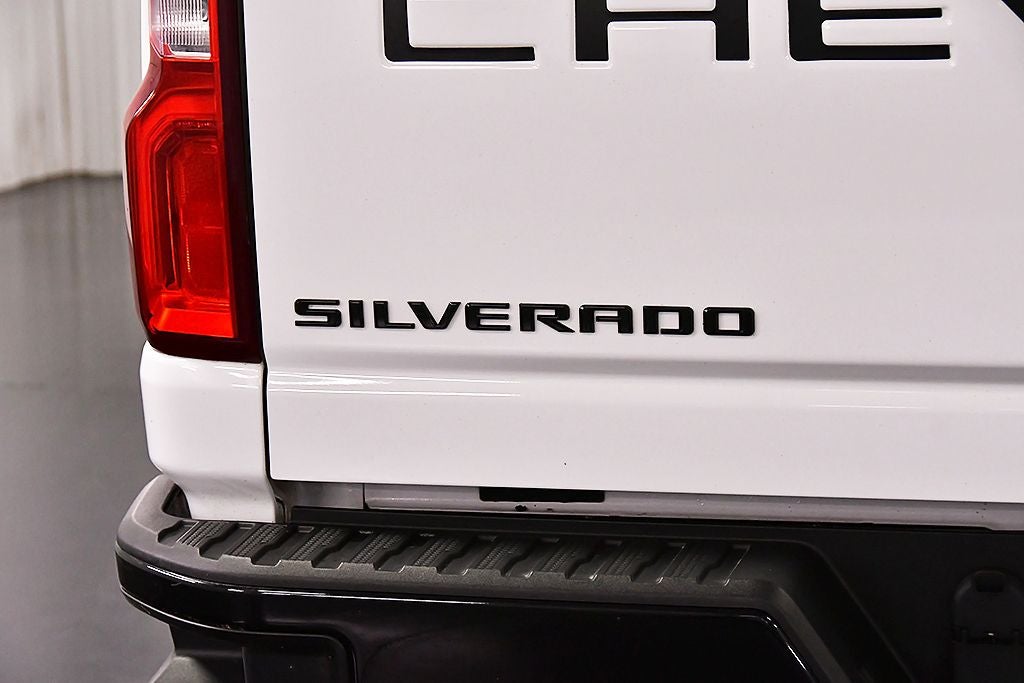 2021 Chevrolet Silverado 2500HD Custom Dark Essentials