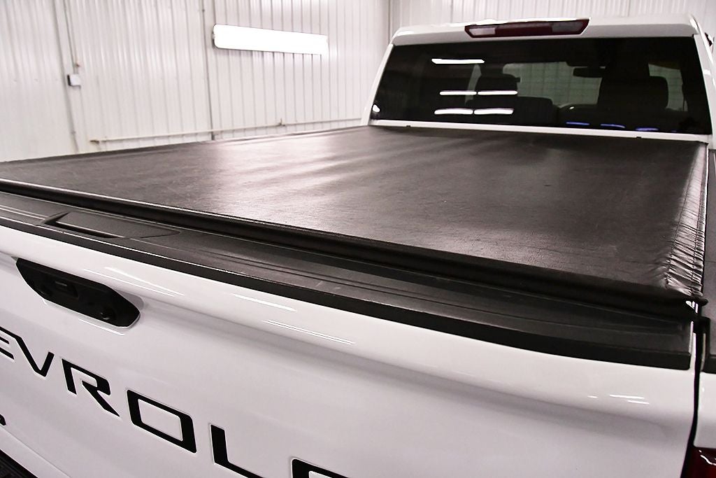 2021 Chevrolet Silverado 2500HD Custom Dark Essentials