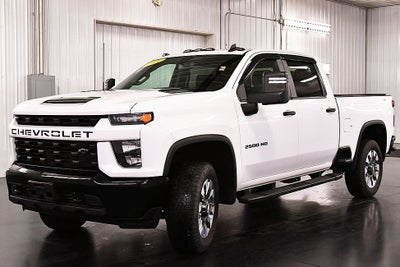 2021 Chevrolet Silverado 2500HD Custom Dark Essentials