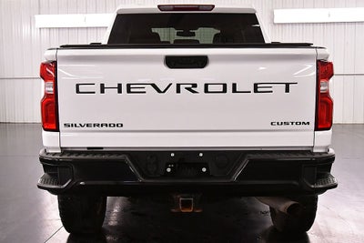 2021 Chevrolet Silverado 2500HD Custom Dark Essentials