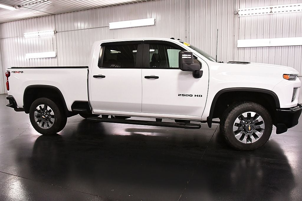 2021 Chevrolet Silverado 2500HD Custom Dark Essentials