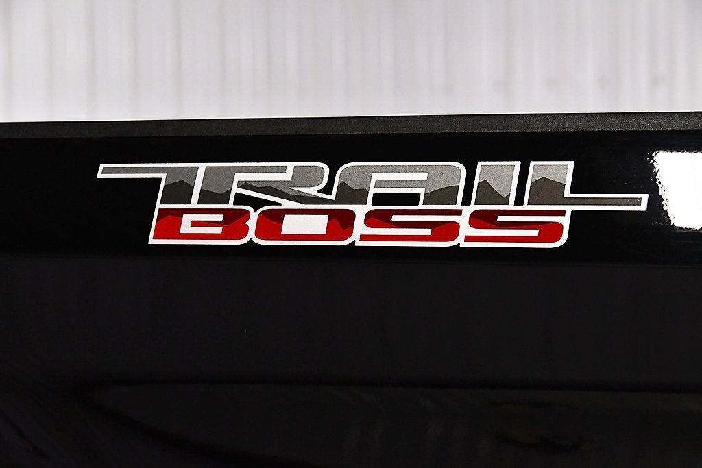 2020 Chevrolet Silverado 1500 LT Trail Boss Midnight Edition