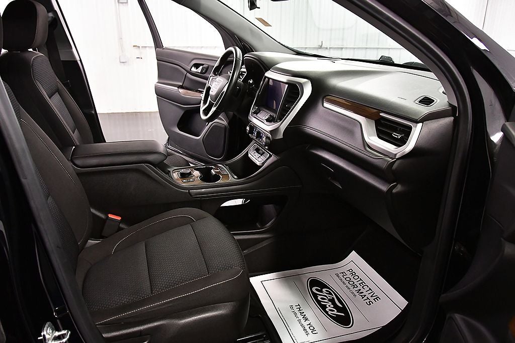 2021 GMC Acadia SLE Elevation Edition