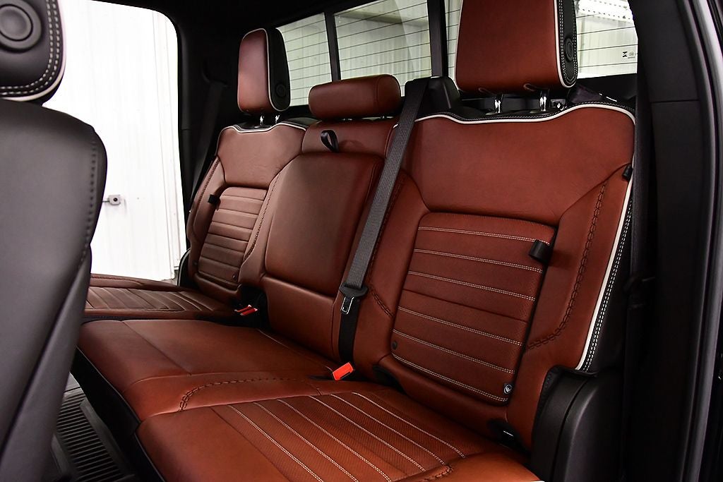 2024 GMC Sierra 3500HD Denali Ultimate X31