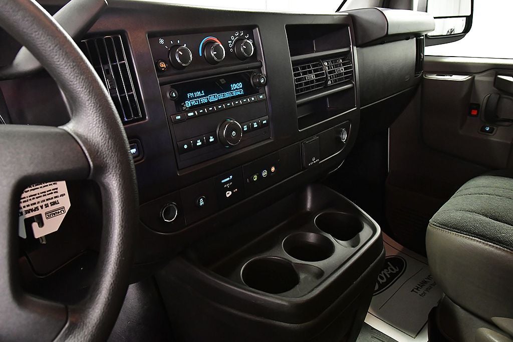 2025 GMC Savana 2500 Work Van
