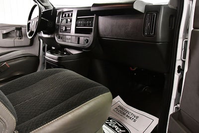 2025 GMC Savana 2500 Work Van
