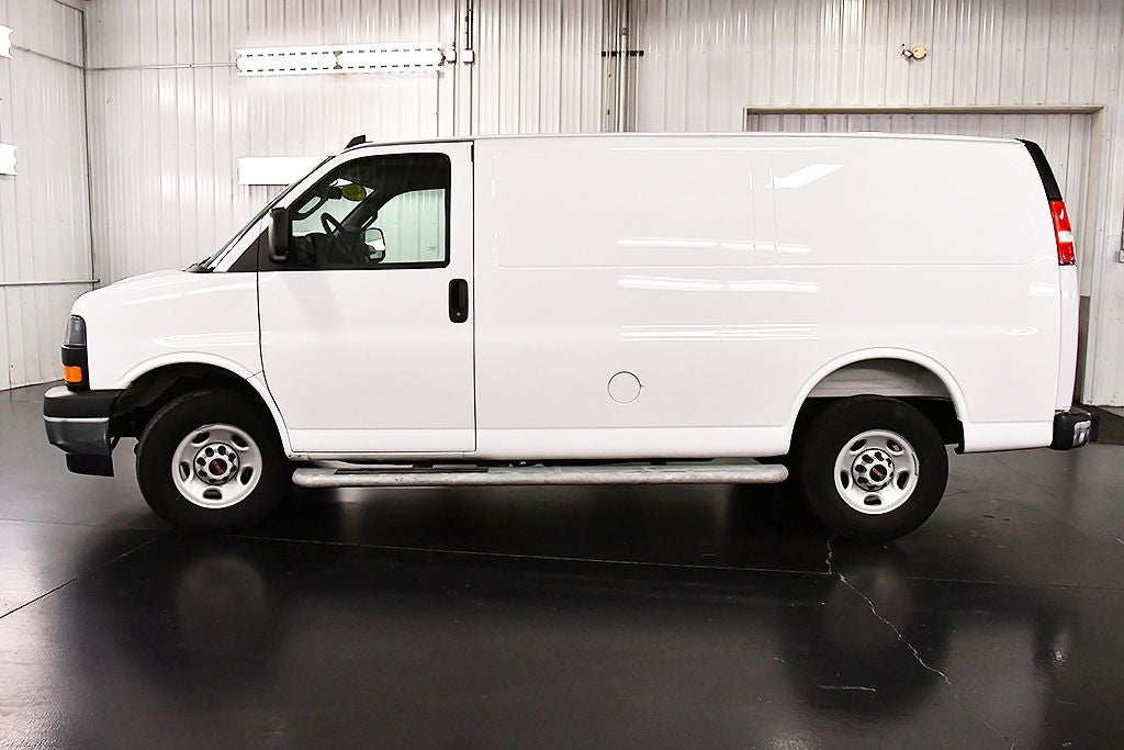 2025 GMC Savana 2500 Work Van