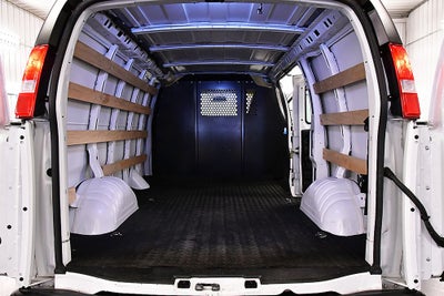 2025 GMC Savana 2500 Work Van