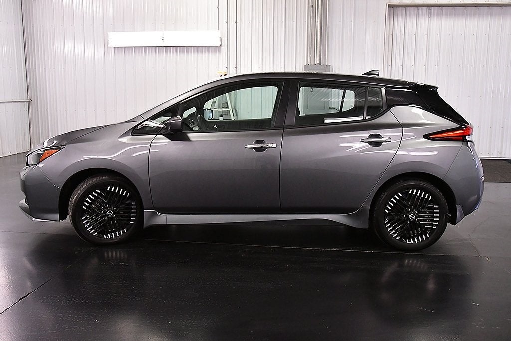 2024 Nissan Leaf SV Plus