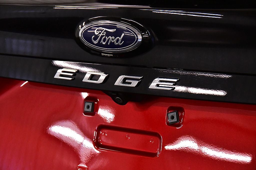 2022 Ford Edge ST