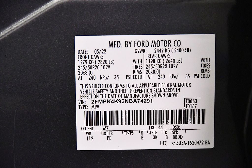 2022 Ford Edge Titanium