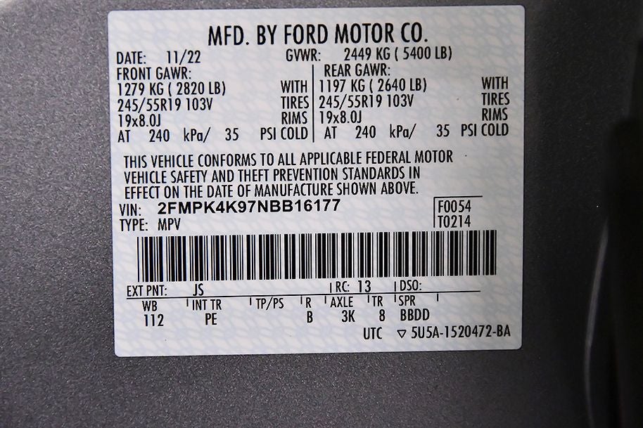 2022 Ford Edge Titanium