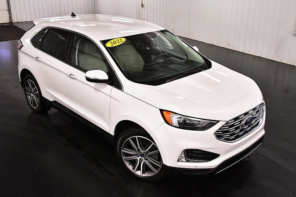 2022 Ford Edge Titanium