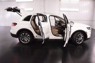 2022 Lincoln Nautilus Reserve