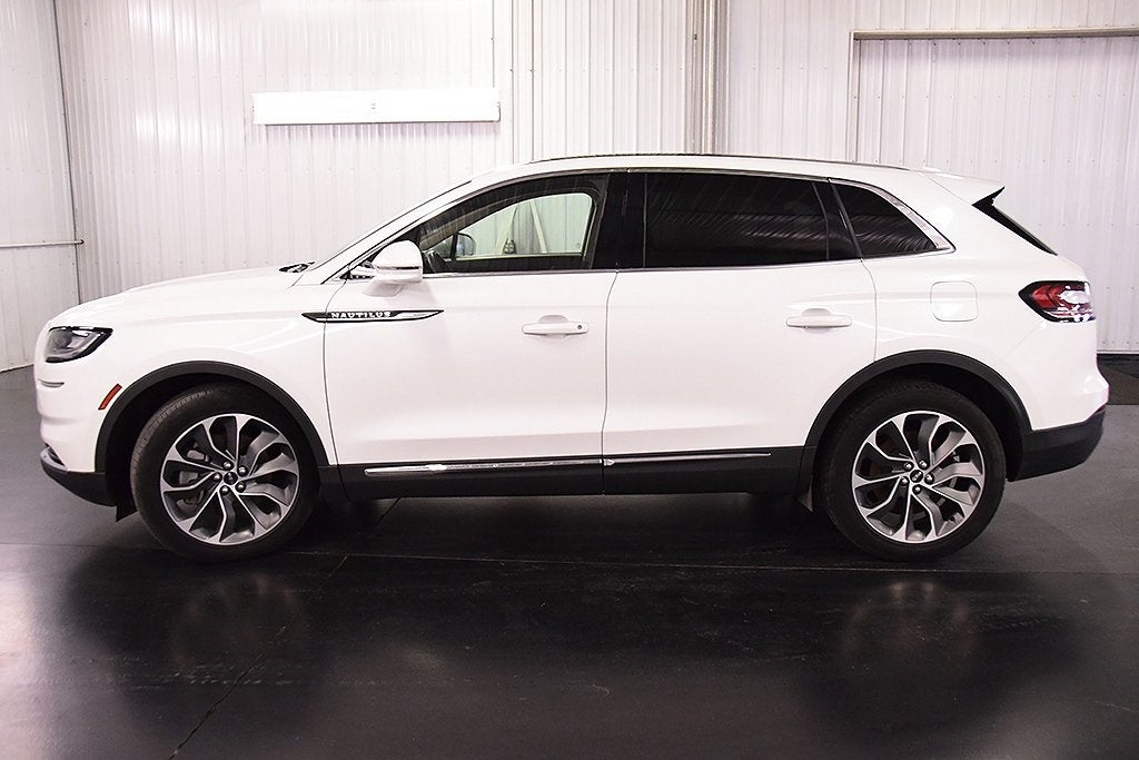 2022 Lincoln Nautilus Reserve