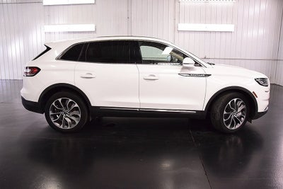 2022 Lincoln Nautilus Reserve