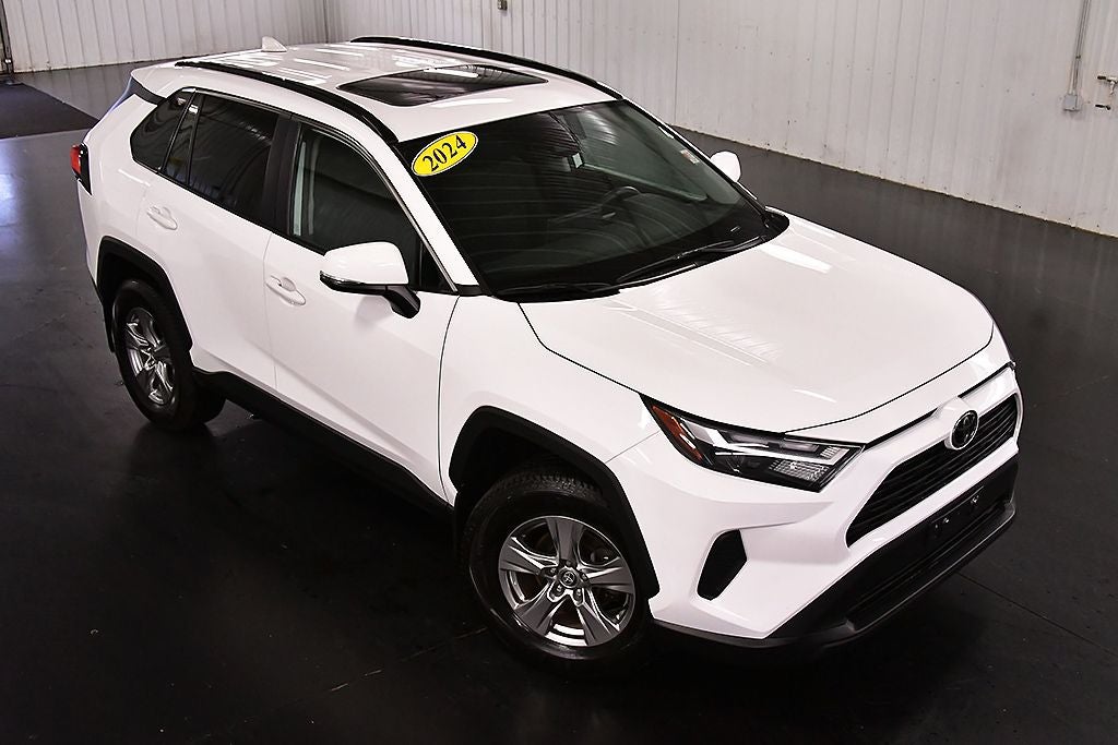 2024 Toyota RAV4 XLE