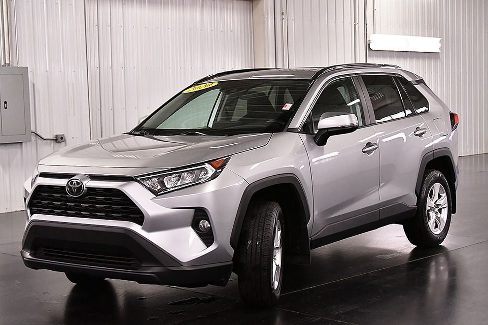 2020 Toyota RAV4 XLE
