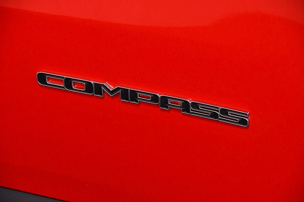 2023 Jeep Compass Latitude Lux