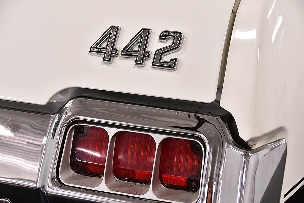 1972 Oldsmobile Cutlass Base