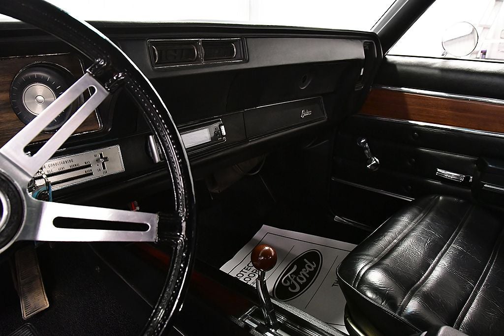 1972 Oldsmobile Cutlass Base