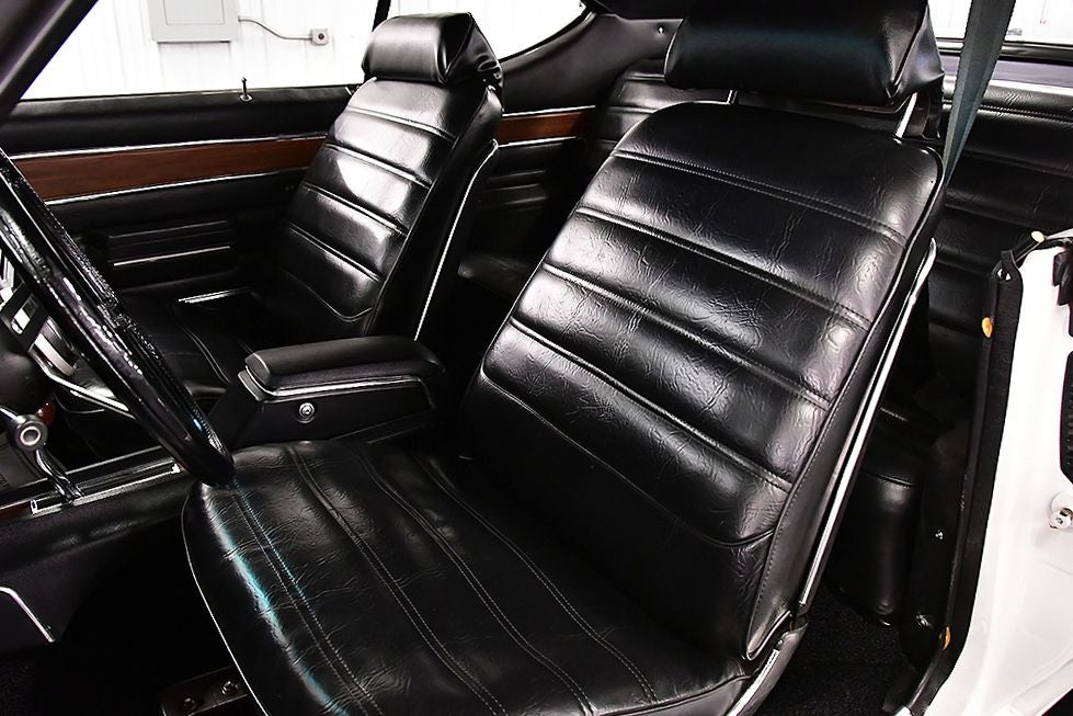 1972 Oldsmobile Cutlass Base