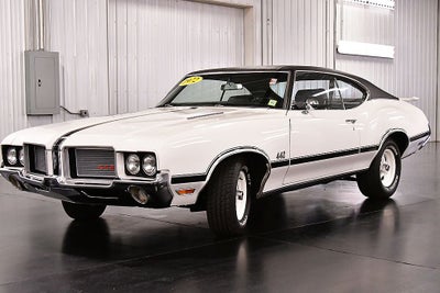1972 Oldsmobile Cutlass Base