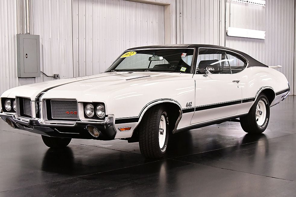1972 Oldsmobile Cutlass Base