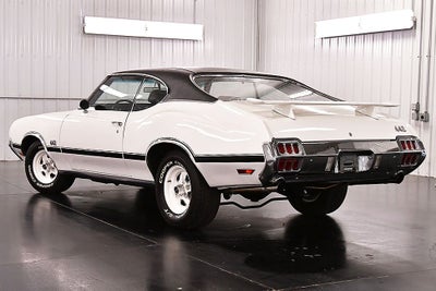 1972 Oldsmobile Cutlass Base