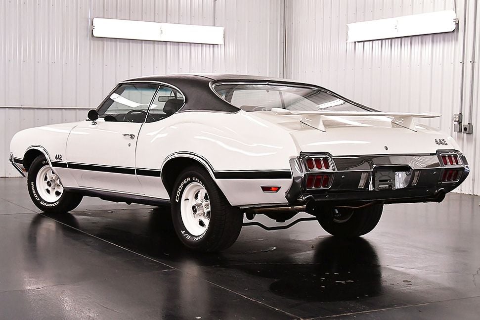 1972 Oldsmobile Cutlass Base