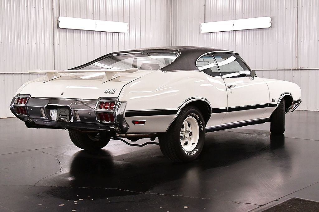 1972 Oldsmobile Cutlass Base