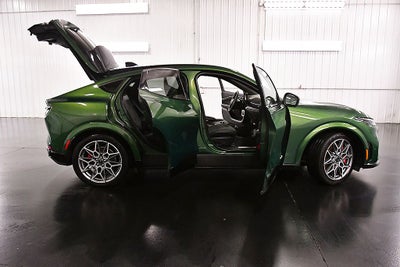 2024 Ford Mustang Mach-E GT